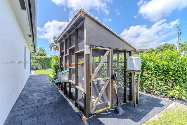 13680 SW 191st Ter, Miami, FL 33177