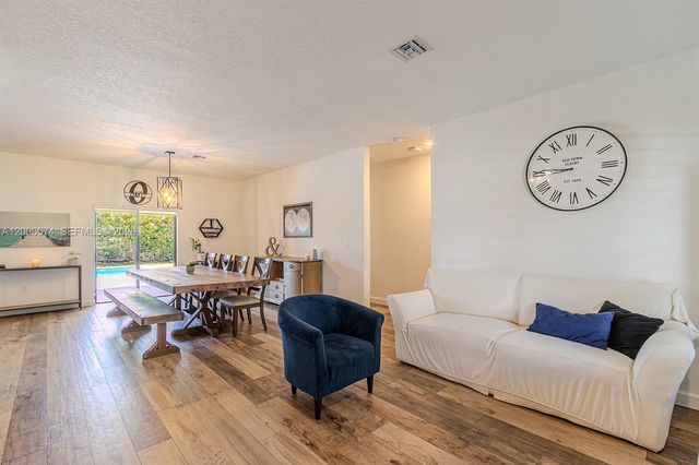 13680 SW 191st Ter, Miami, FL 33177