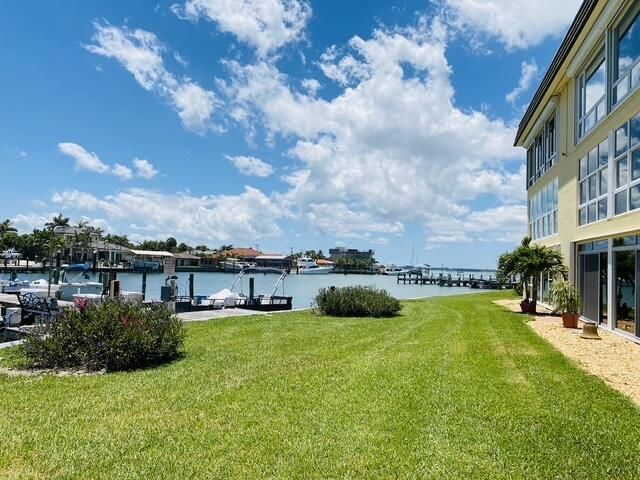 1351 Bayshore Drive 105, Fort Pierce, FL 34949