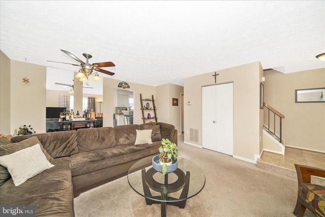 18725 WINDING CREEK PL, Germantown, MD 20874