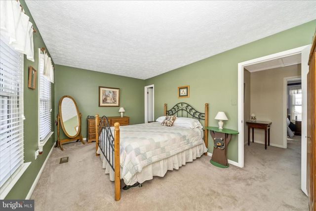 18725 WINDING CREEK PL, Germantown, MD 20874