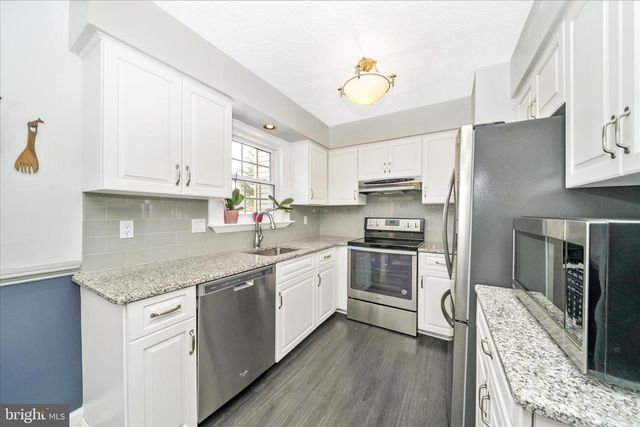 18725 WINDING CREEK PL, Germantown, MD 20874