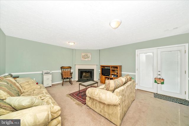 18725 WINDING CREEK PL, Germantown, MD 20874