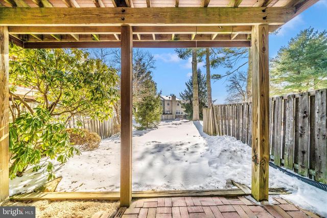 18725 WINDING CREEK PL, Germantown, MD 20874