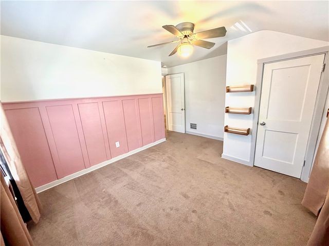 1516 Kansas Ave, White Oak, PA 15131