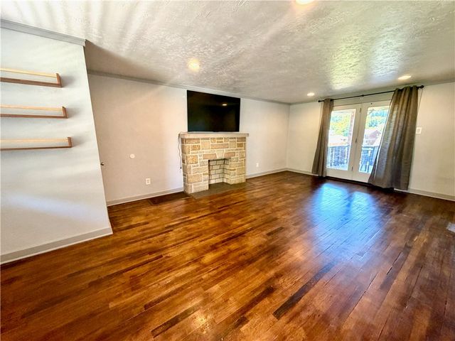1516 Kansas Ave, White Oak, PA 15131