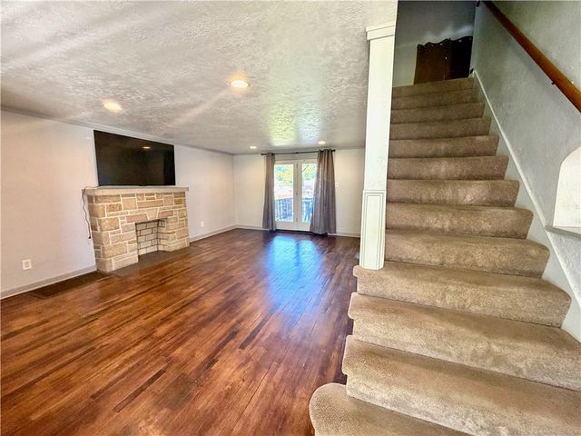 1516 Kansas Ave, White Oak, PA 15131