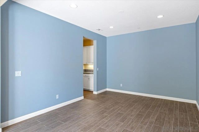 5599 Chincoteague Ct., Oceanside, CA 92057
