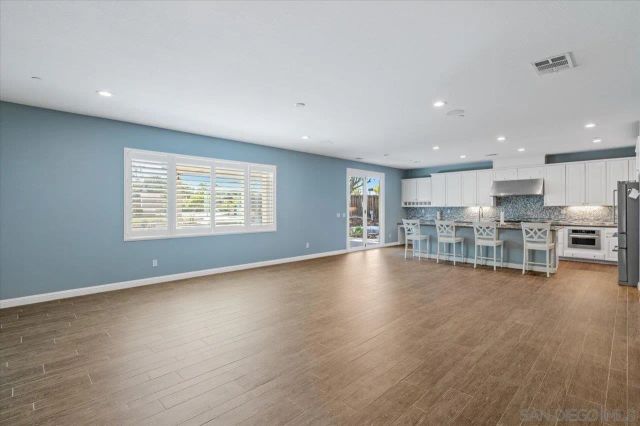 5599 Chincoteague Ct., Oceanside, CA 92057