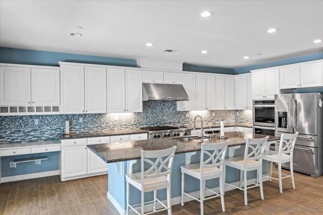 5599 Chincoteague Ct., Oceanside, CA 92057