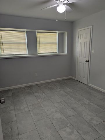 5737 Alvarado Drive, Houston, TX 77035