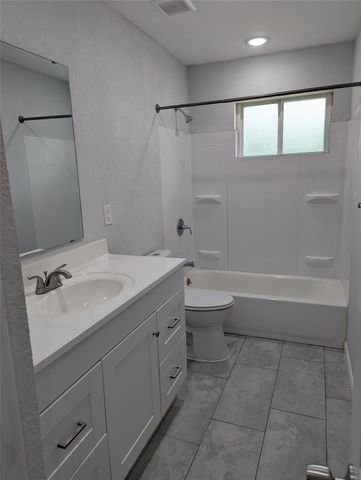 5737 Alvarado Drive, Houston, TX 77035