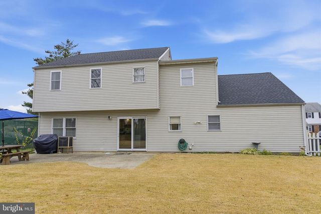 744 FAIRBRIDGE DR, Fairless Hills, PA 19030