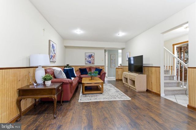 744 FAIRBRIDGE DR, Fairless Hills, PA 19030