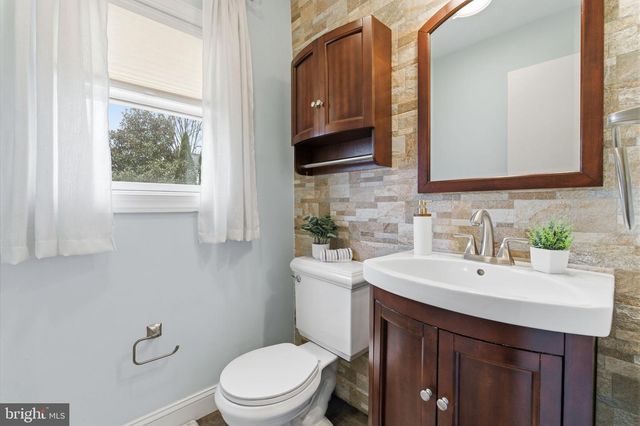 744 FAIRBRIDGE DR, Fairless Hills, PA 19030