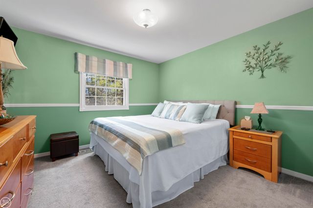 15790 Farmview Court, Fraser, MI 48026