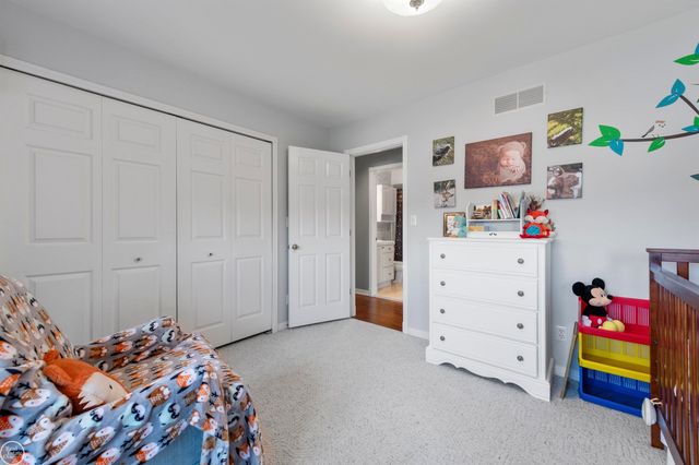 15790 Farmview Court, Fraser, MI 48026