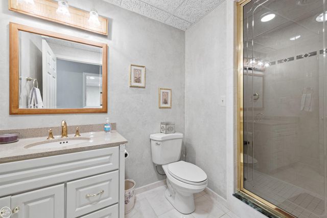 15790 Farmview Court, Fraser, MI 48026