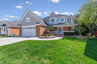 15790 Farmview Court, Fraser, MI 48026