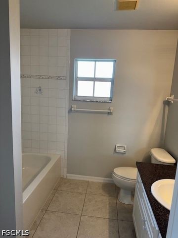 1401 SW 1st PL, Cape Coral, FL 33991