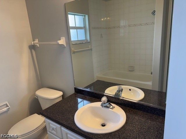 1401 SW 1st PL, Cape Coral, FL 33991