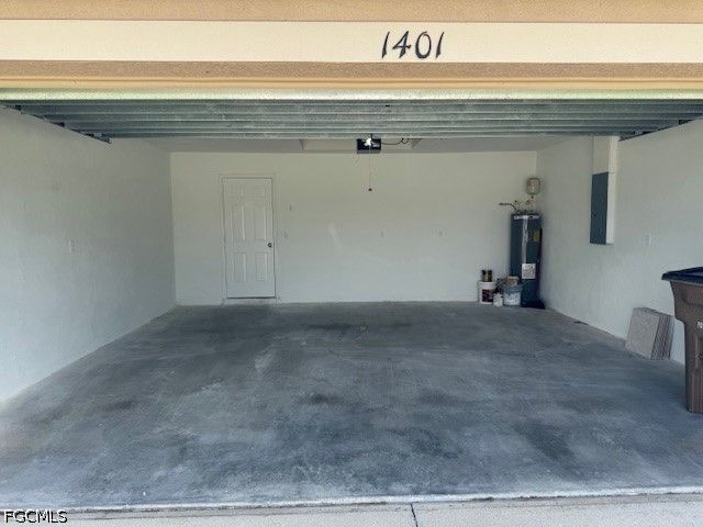 1401 SW 1st PL, Cape Coral, FL 33991