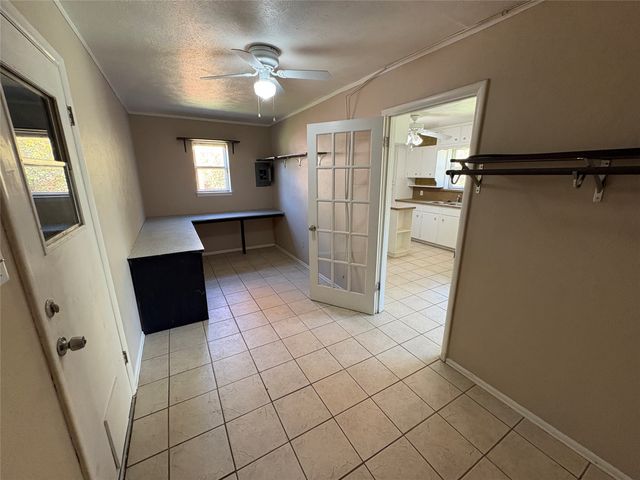 1111 Duane Street, Benbrook, TX 76126