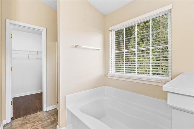 2944 Jasmine Brook Court, Dacula, GA 30019