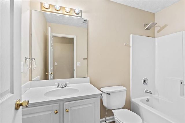 2944 Jasmine Brook Court, Dacula, GA 30019