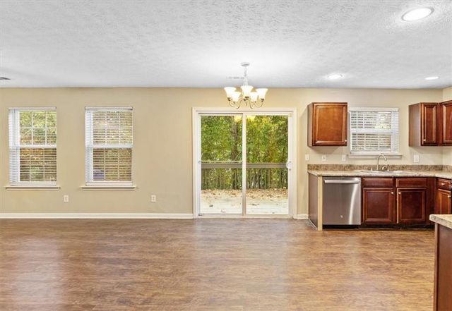 2944 Jasmine Brook Court, Dacula, GA 30019