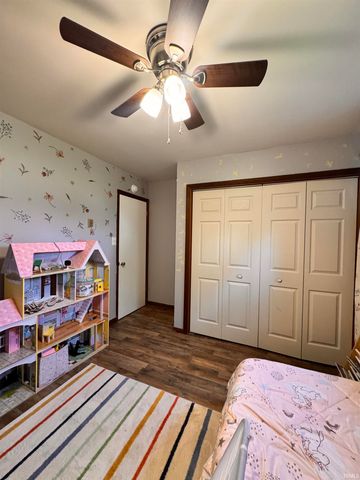 1103 E 25th Street, Muncie, IN 47302