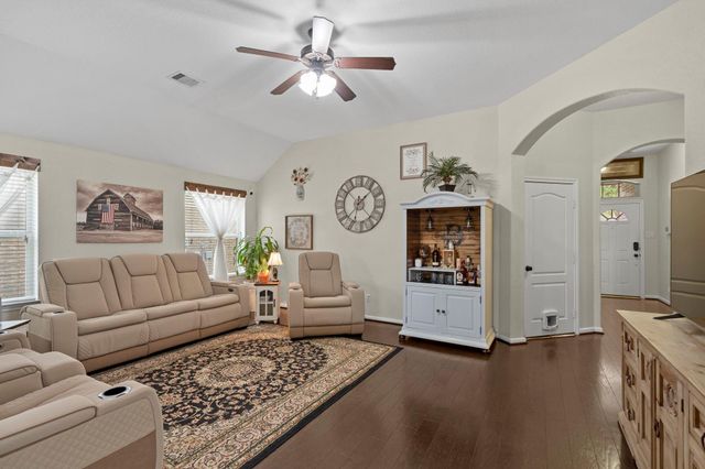 11026 Heartland Grove Drive, Richmond, TX 77406