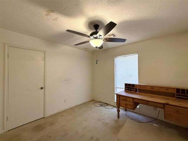 14307 Burgoyne Road, Houston, TX 77077