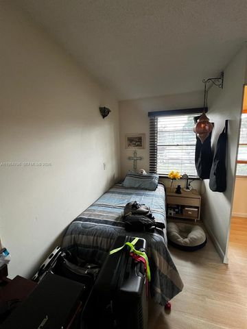 1551 SW 135th Ter 111G, Pembroke Pines, FL 33027