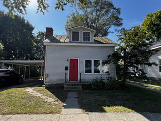 213 W Montcalm Street, Greenville, MI 48838