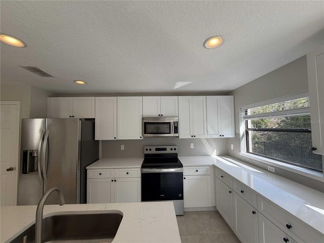 5210 WINDSOR LAKE CIRCLE, Sanford, FL 32773