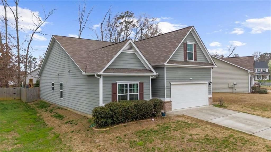 Image 3 of property listing at 15 Gala Drive, Rome, GA 30165