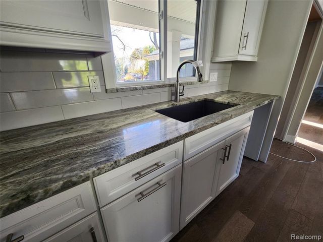 5349 Van Ness Court, Bloomfield Hills, MI 48302