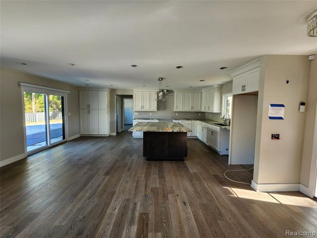 5349 Van Ness Court, Bloomfield Hills, MI 48302