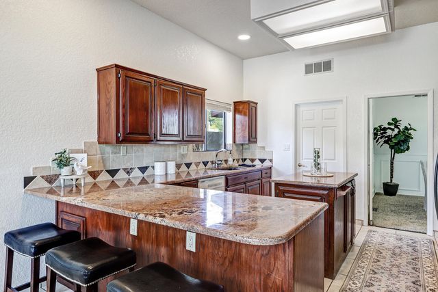 7869 Quintana Drive NE, Albuquerque, NM 87109