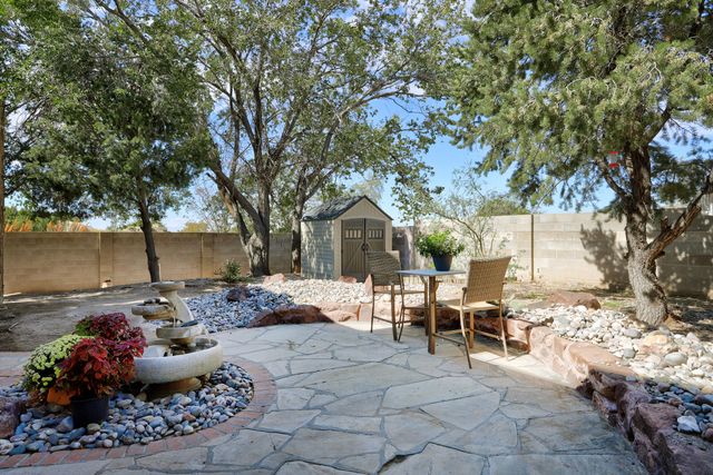 7869 Quintana Drive NE, Albuquerque, NM 87109