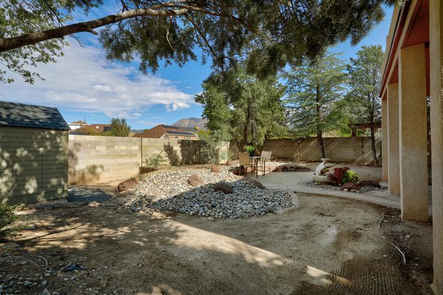 7869 Quintana Drive NE, Albuquerque, NM 87109