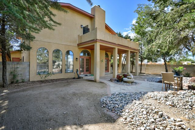 7869 Quintana Drive NE, Albuquerque, NM 87109