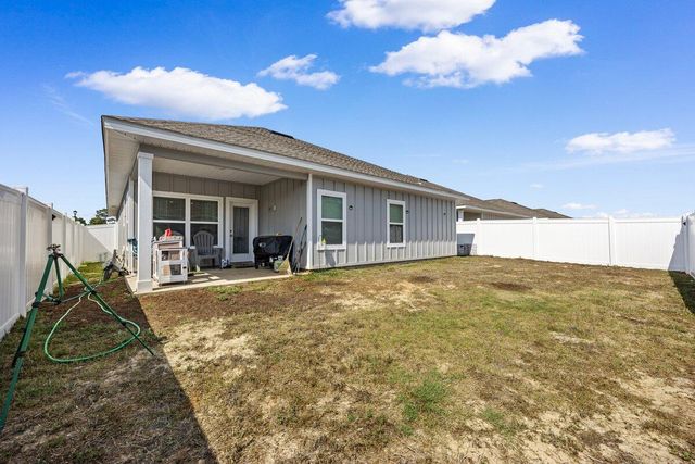 211 Lyla Lane, Crestview, FL 32539