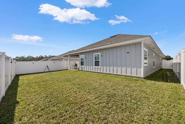 211 Lyla Lane, Crestview, FL 32539