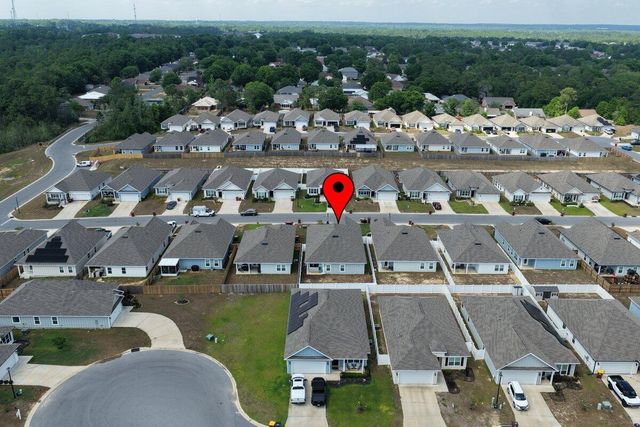 211 Lyla Lane, Crestview, FL 32539