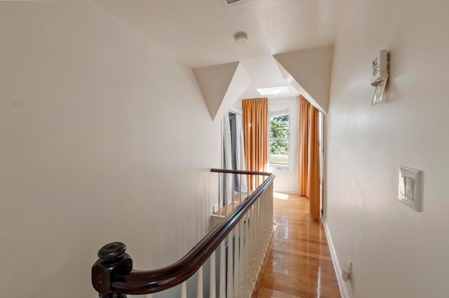 8 Winthrop St, Danvers, MA 01923