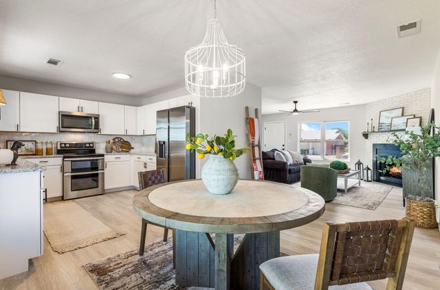 1705 Arlene Road SE, Rio Rancho, NM 87124