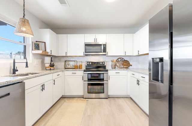 1705 Arlene Road SE, Rio Rancho, NM 87124