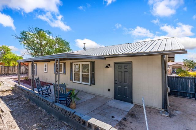 1705 Arlene Road SE, Rio Rancho, NM 87124